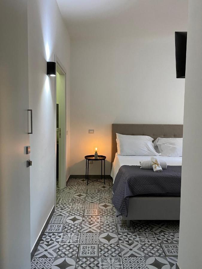 Habitat Luxury Suites Беллона Экстерьер фото